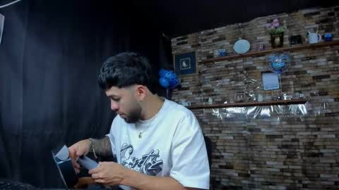 Snapshot of mia_and_vincentt chatting on 09.22.25 Mia and vincentt model indepent online show from 09.22.25