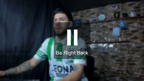 Snapshot of mia_and_vincentt chatting on 09.25.25 Mia and vincentt model indepent online show from 09.25.25