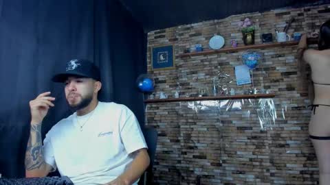 Snapshot of mia_and_vincentt chatting on 10.18.25 Mia and vincentt model indepent online show from 10.18.25