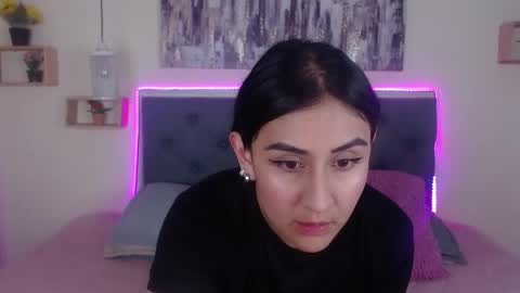 Snapshot of mia_ayra chatting on 11.05.25 M I A A Y R A online show from 11.05.25