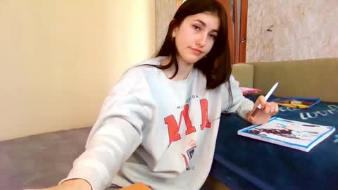 mia_beauti_live online show from 04.28.26