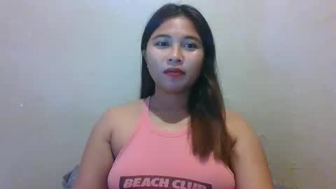 mia_bella04 online show from 12.15.25