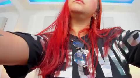 Mia online show from 06.15.26