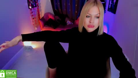 Mia online show from 02.07.25