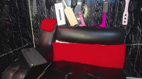 mia Independent model Thanks to everyone for your support online show from 03.06.25