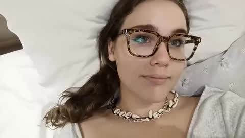 mia_boone online show from 12.21.24