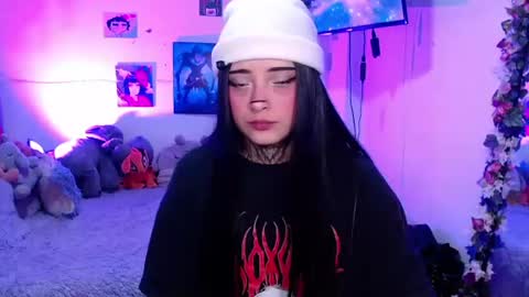 Mia online show from 07.05.26