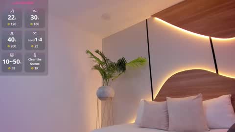 M I A  online show from 11.14.25