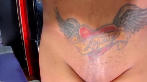 Snapshot of mia_cute3 chatting on 11.07.25 yacky online show from 11.07.25