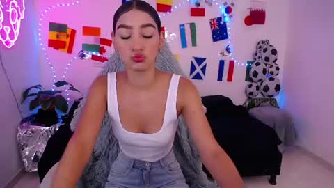 mia_cute_girl online show from 07.20.26