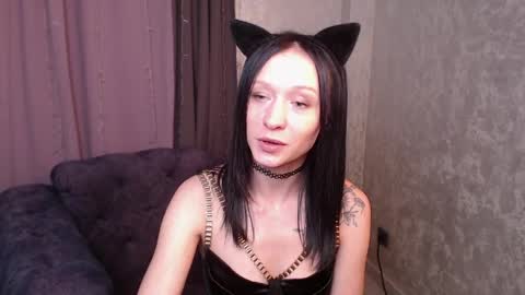 Mia online show from 03.14.26