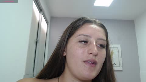 Mia online show from 01.20.25