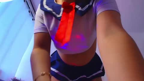 Snapshot of mia_flames chatting on 11.13.25 Mia flames online show from 11.13.25