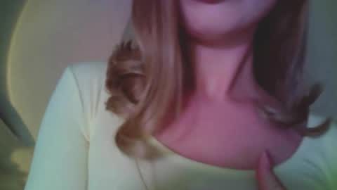 Snapshot of mia_fleur_ chatting on 03.06.26 Mia online show from 03.06.26