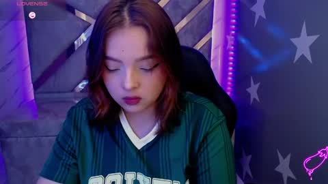 Mia online show from 05.10.26