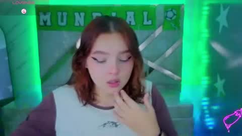 Mia online show from 07.06.26