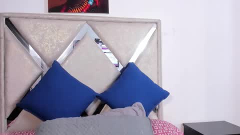 mia fox online show from 11.05.25