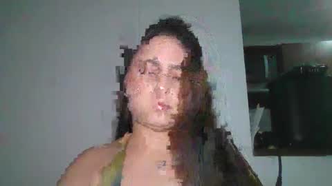 mia fox online show from 12.19.25