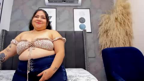 mia online show from 06.15.26