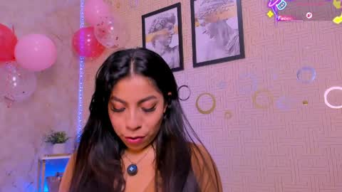 Mia online show from 03.25.26