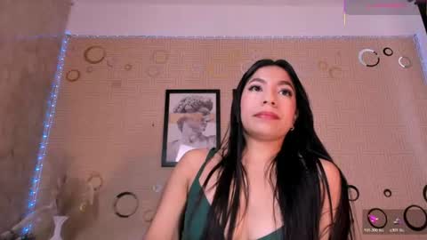 Mia online show from 07.19.26