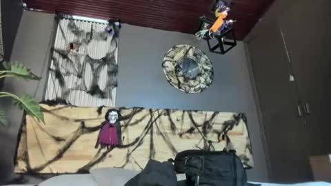 Val  online show from 11.01.25