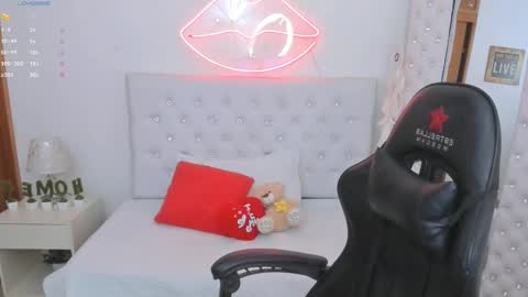    online show from 01.15.25