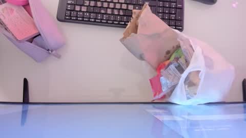    online show from 11.19.25