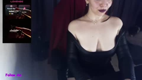 Snapshot of mia_joy8 chatting on 06.25.26 MiaJoy online show from 06.25.26