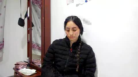 mia kaneee online show from 01.15.25