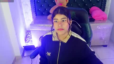 mia_kittie_m online show from 05.09.26