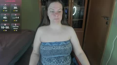 mia_lores online show from 05.06.26