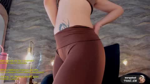mia_luxor online show from 04.29.26