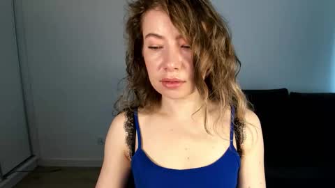 Mia online show from 05.02.26