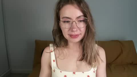 Mia online show from 07.19.26