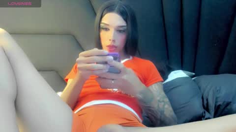 Snapshot of mia_malkova0 chatting on 01.02.25 Mia3 online show from 01.02.25