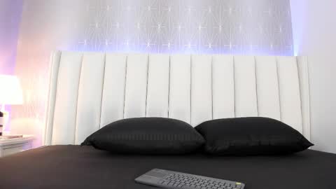    online show from 03.02.26