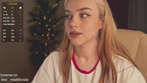 mia_milagros online show from 01.22.25