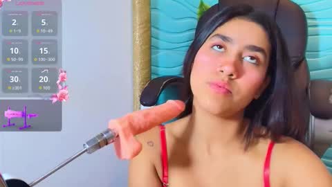 mia montess online show from 11.11.25