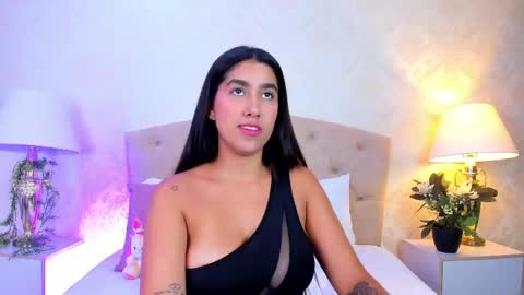 mia montess online show from 05.06.26
