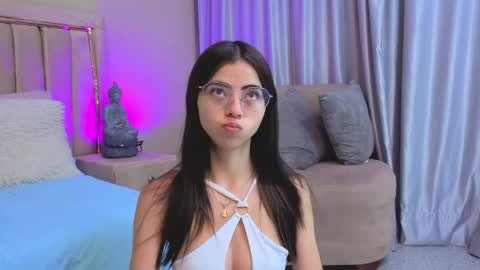 Mia online show from 05.01.26