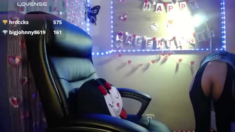 Snapshot of mia_petitebaby chatting on 02.27.25 Ma online show from 02.27.25