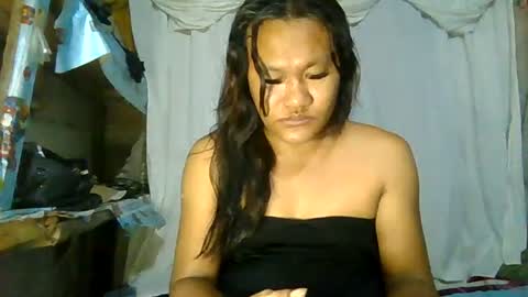 Snapshot of mia_revita chatting on 06.14.26 mia_revita online show from 06.14.26