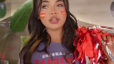 Snapshot of mia_rosalie chatting on 07.19.26 mia_rosalie online show from 07.19.26