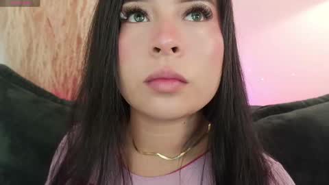 Mia online show from 06.07.26
