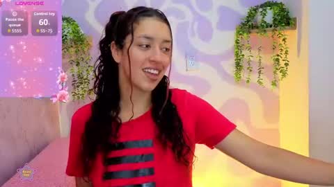Mia . online show from 07.02.26