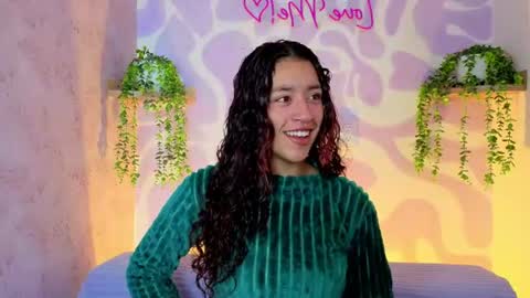 Mia . online show from 07.13.26