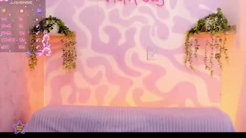 Mia . online show from 07.25.26