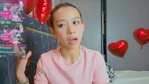 Snapshot of mia_sirenia chatting on 02.22.25 Mia online show from 02.22.25