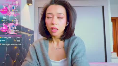 Snapshot of mia_sirenia chatting on 03.03.25 Mia online show from 03.03.25